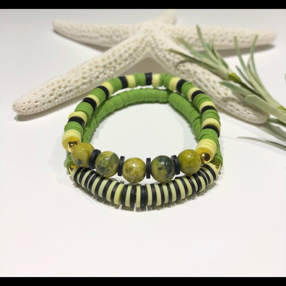 Clay beaded stretch bracelet - Picture 4 of 4
